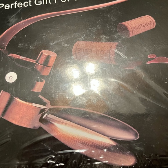 New never been opened wine opener no tags, I bought myself one too! - Picture 10 of 10